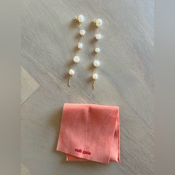 Cult Gaia Atum Earrings - Picture 5 of 6